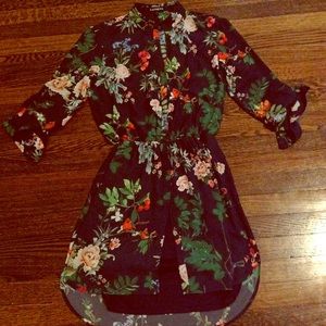 EXPRESS Floral Button up Dress size Small